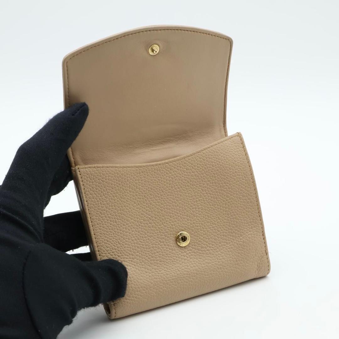 【極美品】CHANEL Wホック　二つ折り財布　ココマーク　キャビアスキン