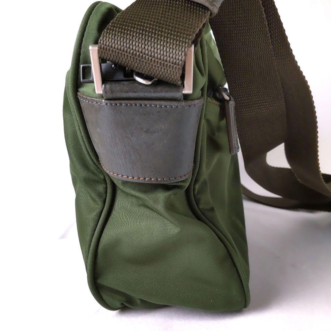 PRADA プラダ ショルダーバッグ 三角ロゴ