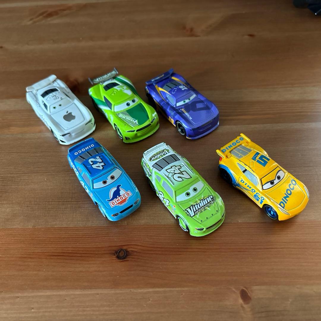 トミカ、カーズ、ディズニーまとめ売り65点
