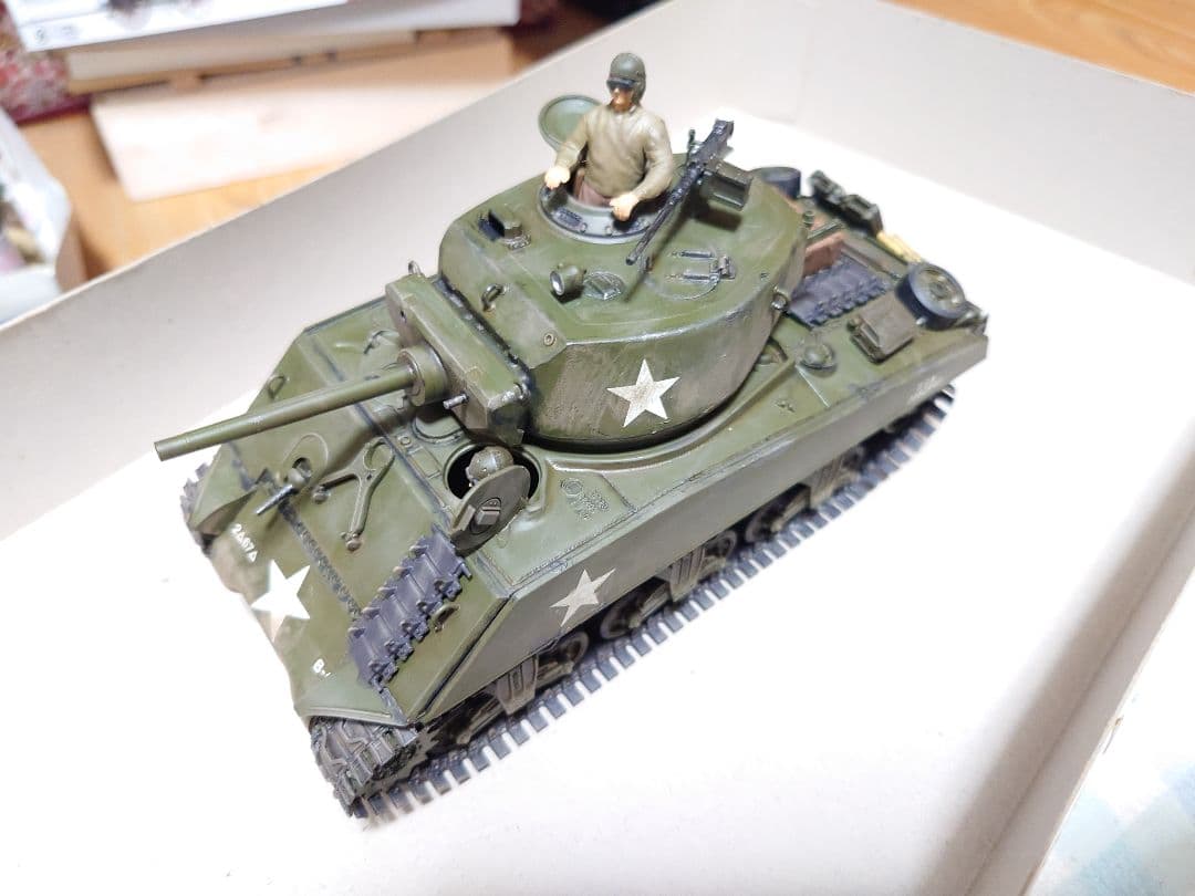 塗装済み完成品〛タミヤ 1/35 アメリカ中戦車 ジャンボシャーマン 1/35