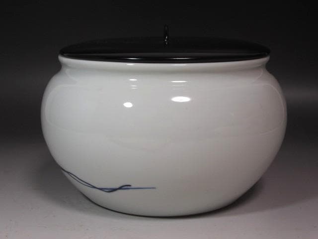 ☆　手塚桃峰　引船水指　堀内流　十二代　兼中斎　宗完　花押がございます☆y513