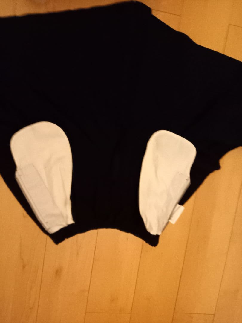 美品コム・デ・ギャルソン裾変形キュロット(黒)