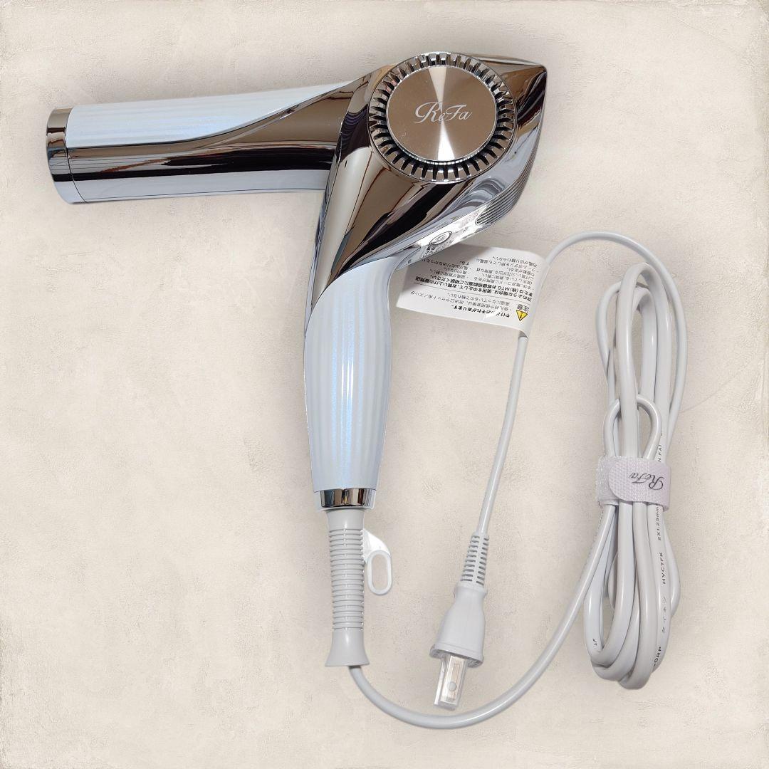 ✨未使用級✨リファ ビューテック ドライヤー BX RE-BQ-02A ホワイト
