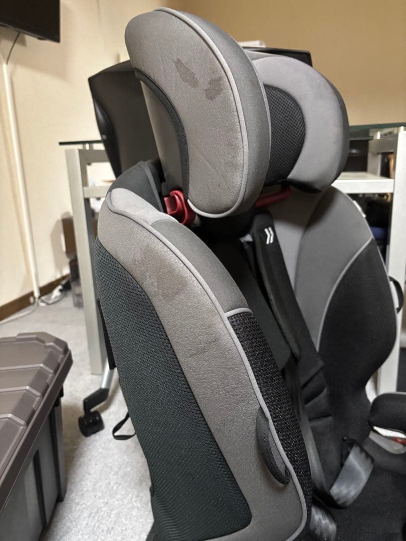 Aprica チャイルドシート ブラック/グレー