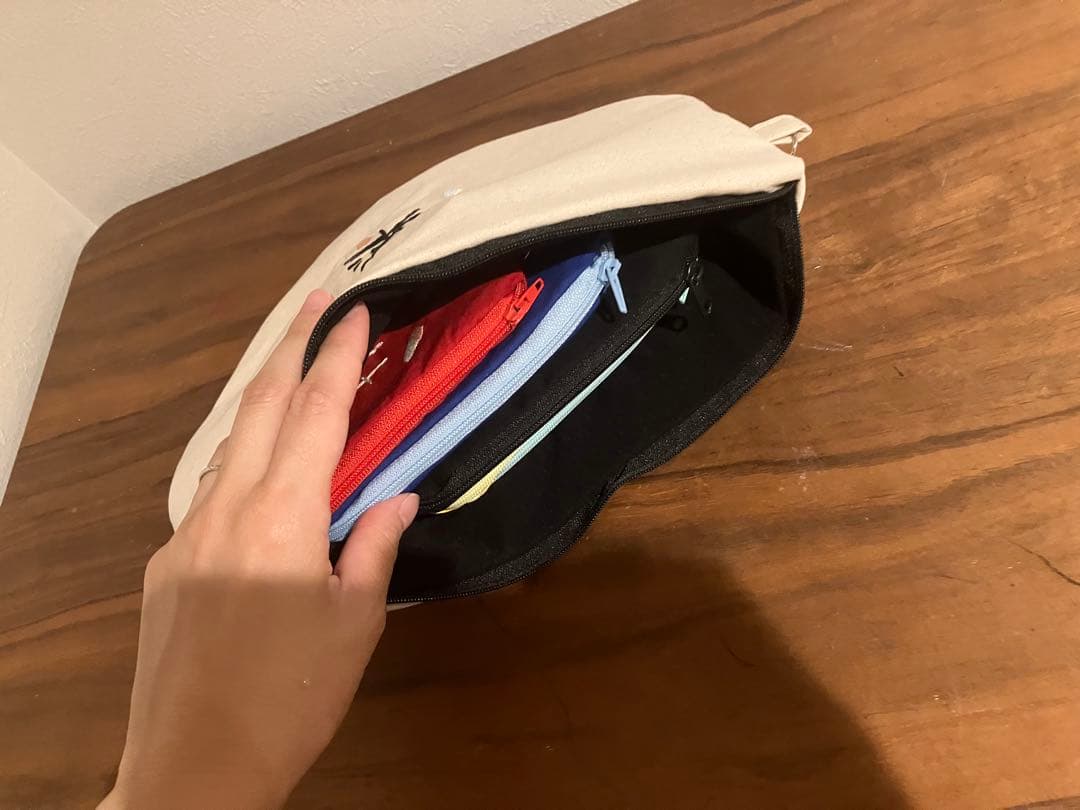 くちなし様　オーダー　お薬ポーチ　ハンドメイド　刺繍　両面　服薬管理　ファスナー