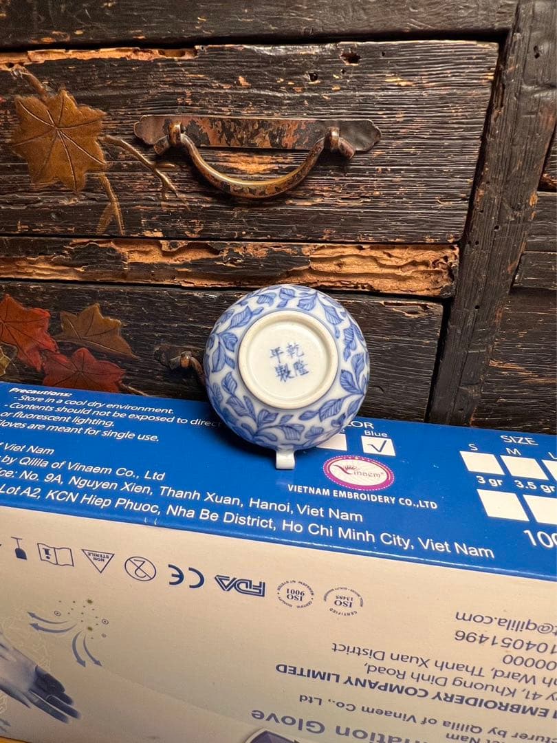 日本/中国古美術 古陶磁器 清時代染付青花辰砂釉花紋 鳥食器 骨董品