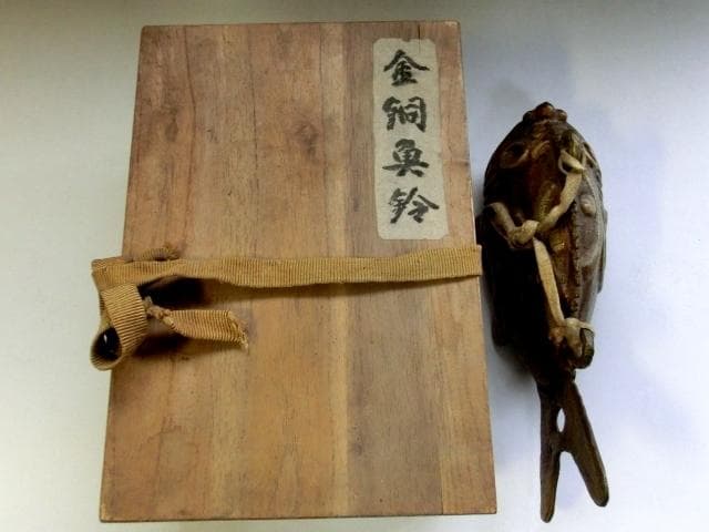 置物□金魚 金銅魚鈴 置物 魚型 オブジェ 鐘 時代物 骨董品 珍品 希少