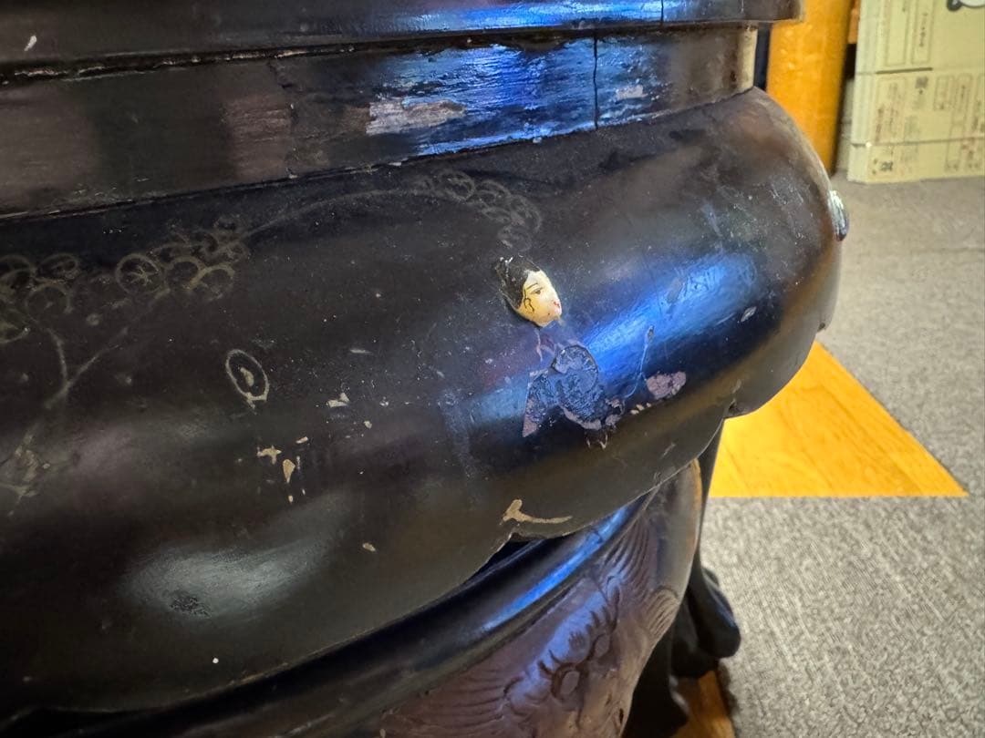 国分寺】1月12日お渡し可能‼️中国 木彫り ローテーブル椅子4脚付き