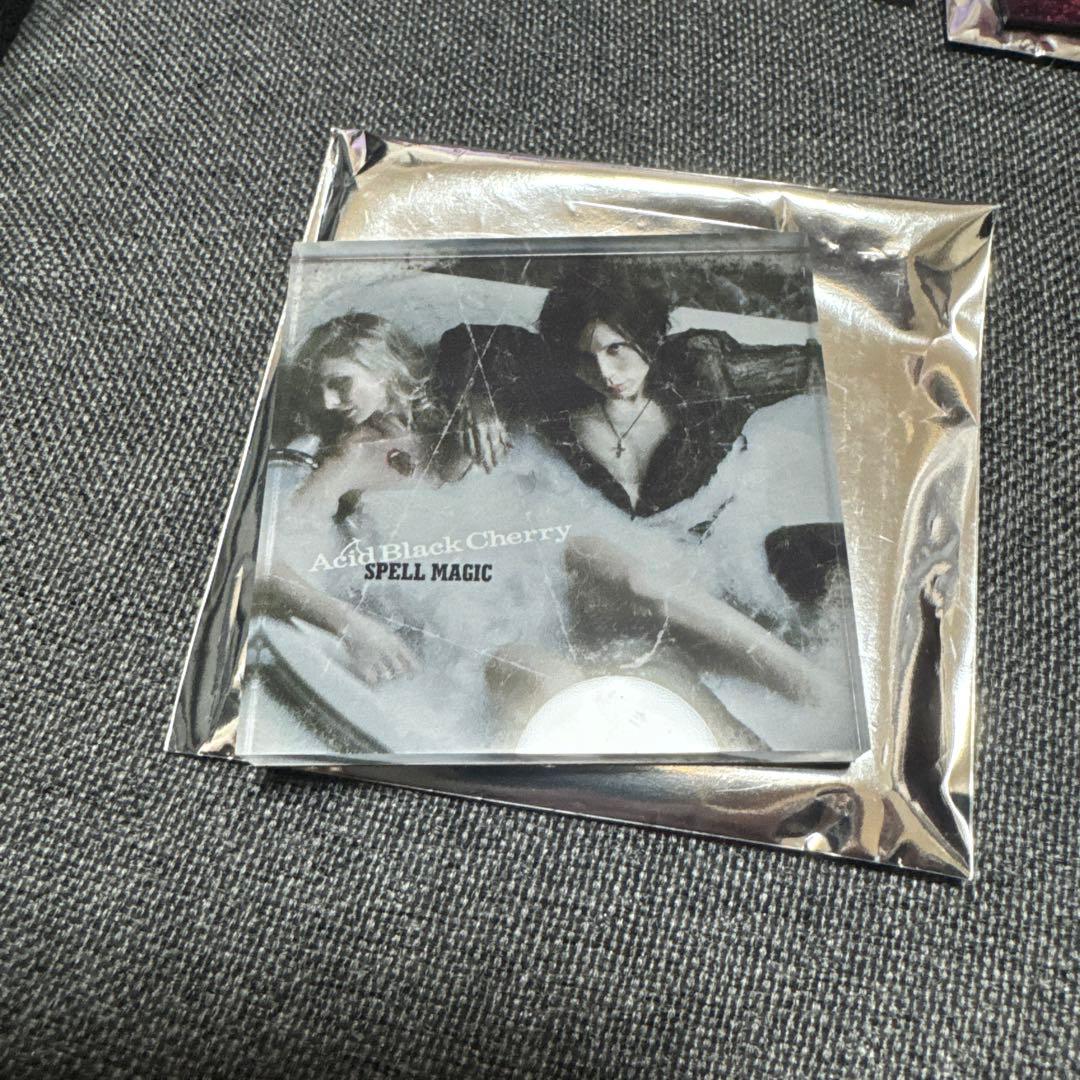 Acid Black Cherryアクリルマグネット4点セット - メルカリ