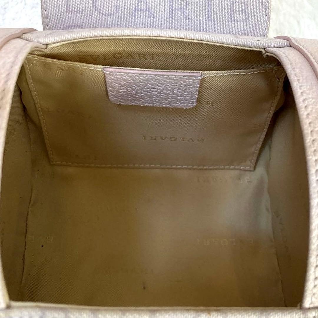 未使用美品✨BVLGARI ブルガリ ビーゼロワン ハンドバッグ ロゴマニア