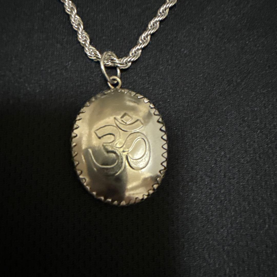 ガネーシャ（ピンク）オームペンダント藤井風ネックレスお風呂チェーン