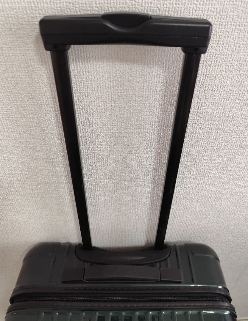 ☆RIMOWA SALSA ダークグリーン 約60リットル（チェコ製）