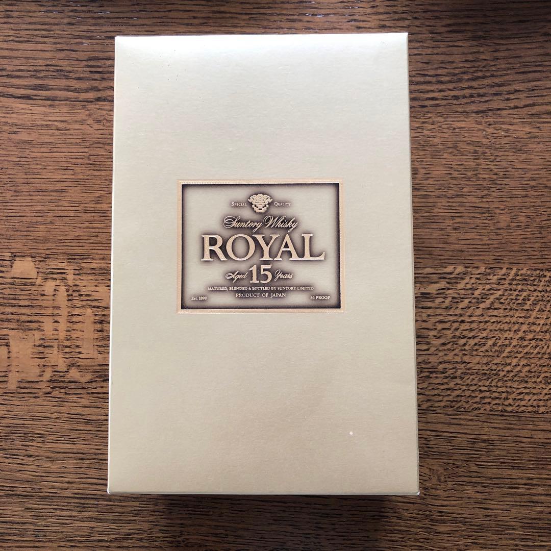 Suntory ROYAL 15年 750ml ギフト限定品 古酒