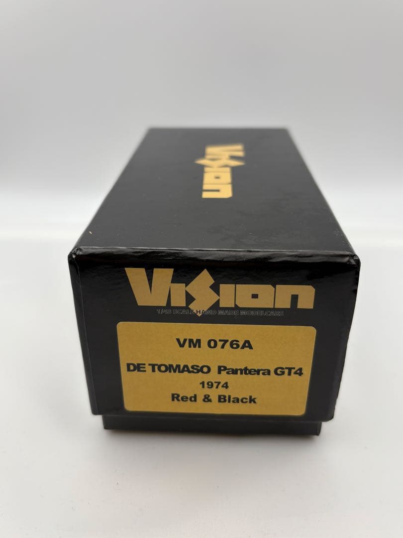Detomaso PanteraGTS4ミニカー 赤 ケース付き