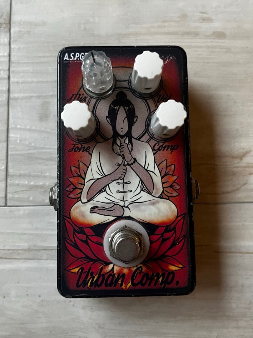 URBAN COMP-T テヤンテツヤコンプレッサー