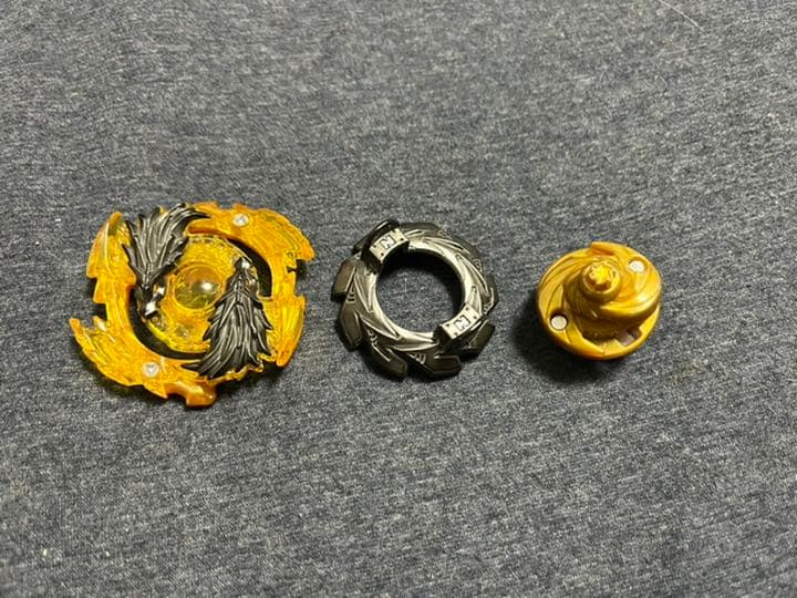 超超超激レア！】ベイブレードバースト ロストロンギヌス黒龍Ver.