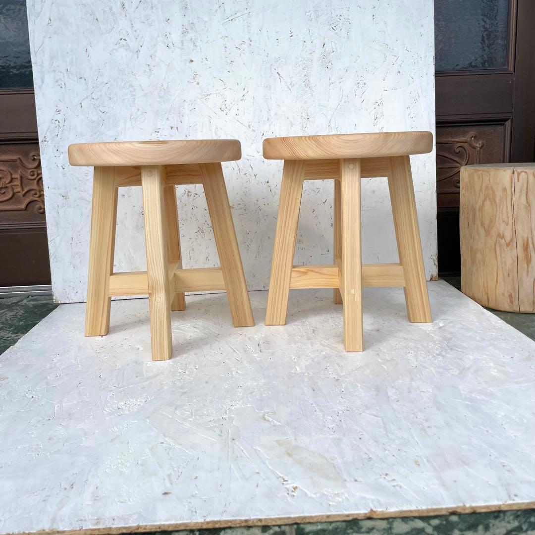 黒茶　国産ひのき　丸椅子　スツール