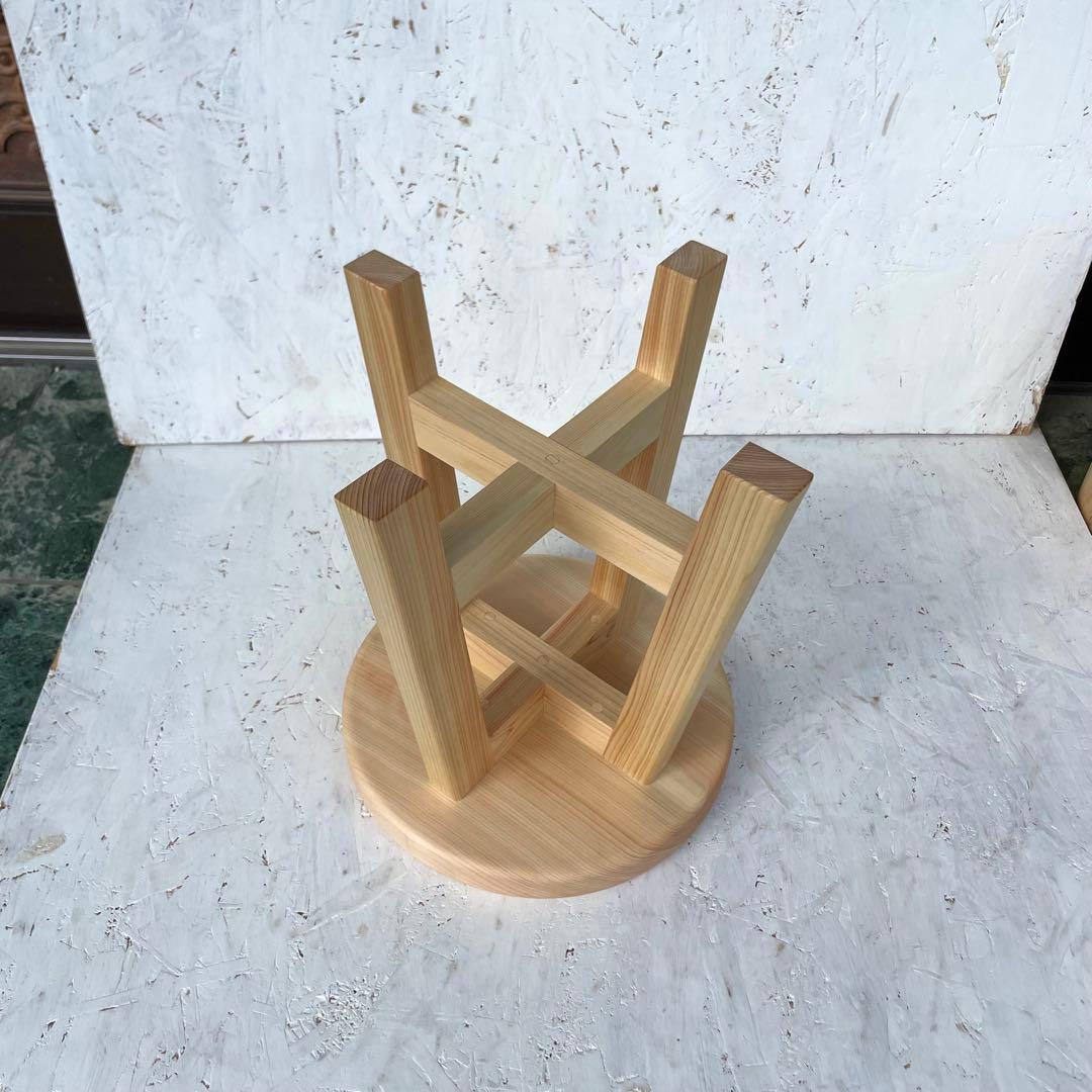 黒茶　国産ひのき　丸椅子　スツール