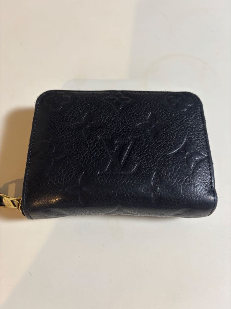 Louis Vuitton ジッピーパース
