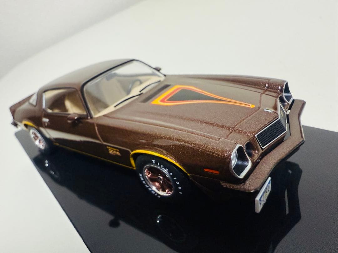 ixoイクソ/'77 Chevyシボレー Camaroカマロ Z28 1/43