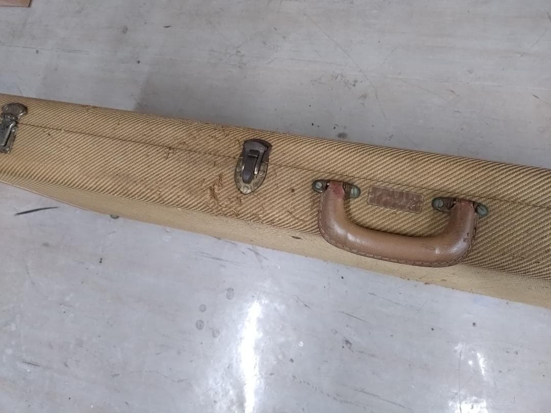 レア！Fender Japan ST62 EXTRAD Custom モデル