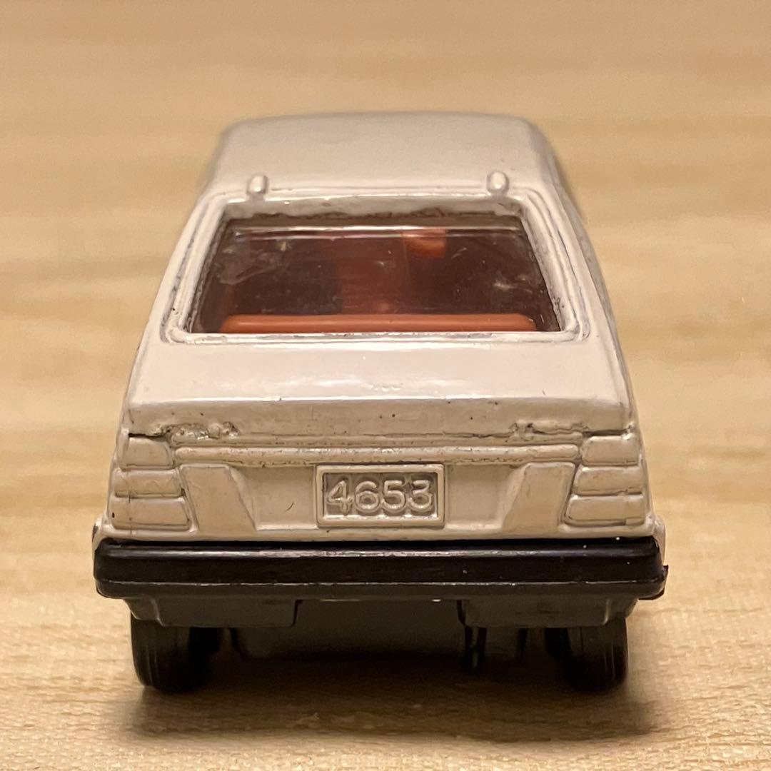 トミカ スズキ セルボ No.75 1/52