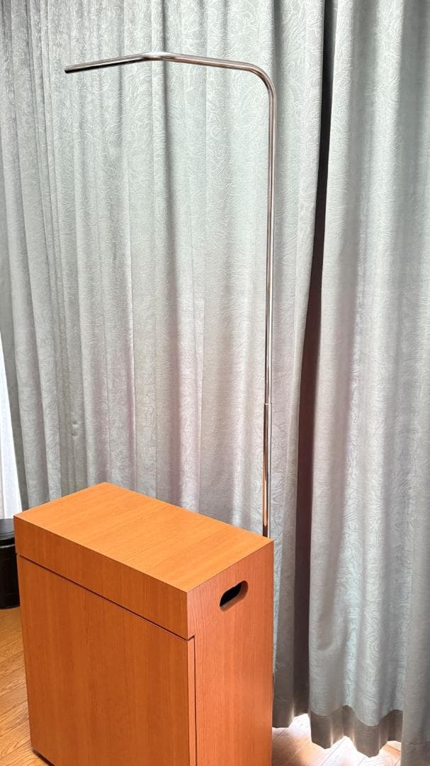 千葉市で直接引渡】Cube a Stump 60cm水槽台＆ライトスタンド