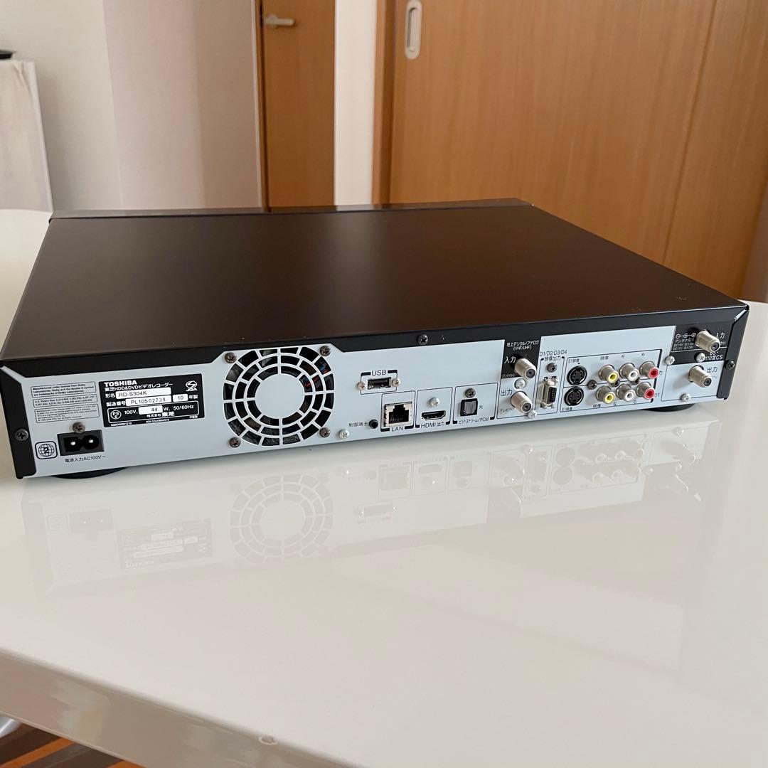 TOSHIBA VARDIA RD-S304K DVDレコーダー　東芝