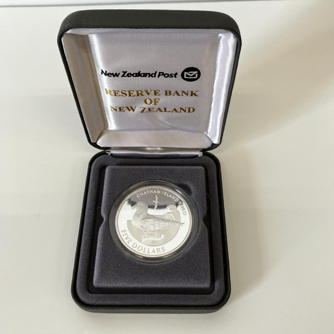チャタムアイランドタイコ 5ドル銀貨　2004年発行 ニュージーランド