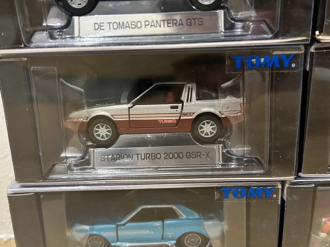 トミカリミテッド