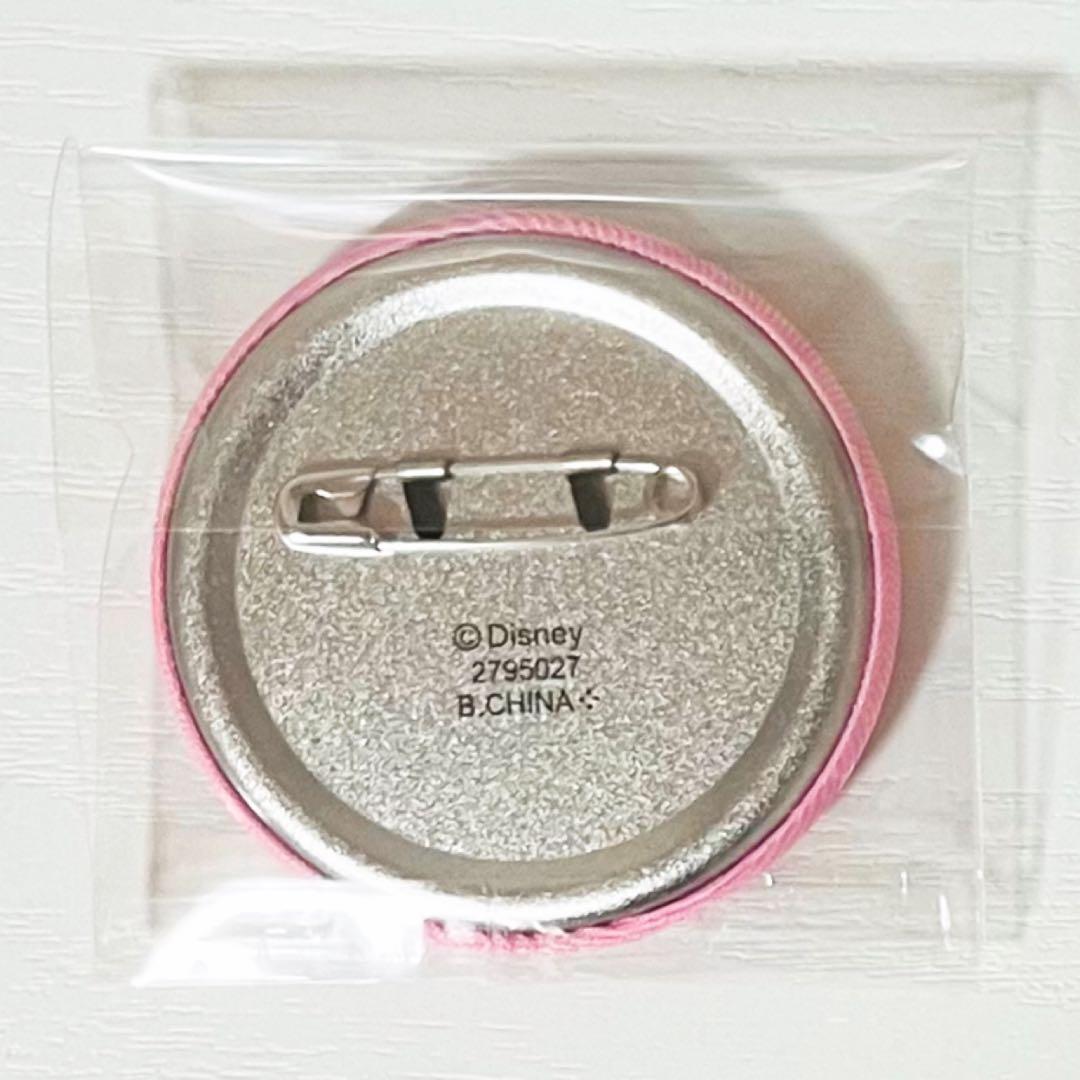 新品★Disney Characters【ズートピア】刺繍缶バッジ★ビスケット2