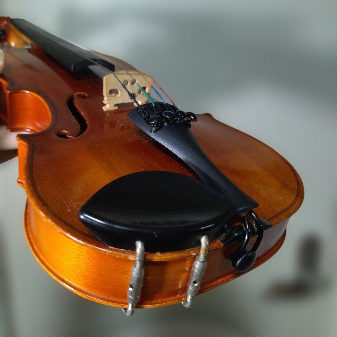 ♥5才前後の子供用♥スズキバイオリン1/8♥No.220。弓、ケ―ス、松脂付き