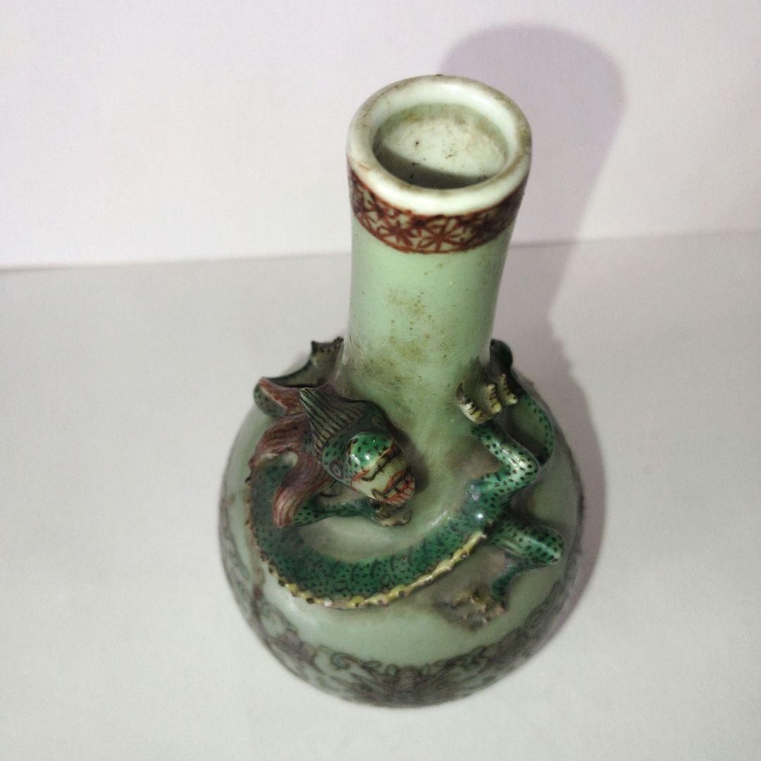 青磁の花瓶、一輪挿し 骨董