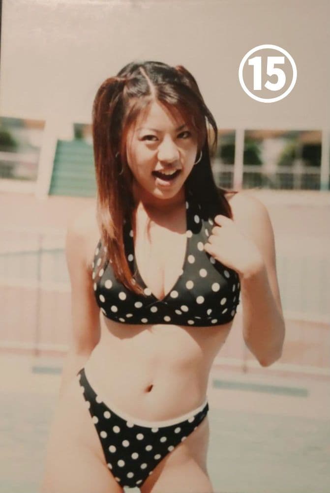 ■ヨッシー　　１６枚■#mochiレースクイーン■