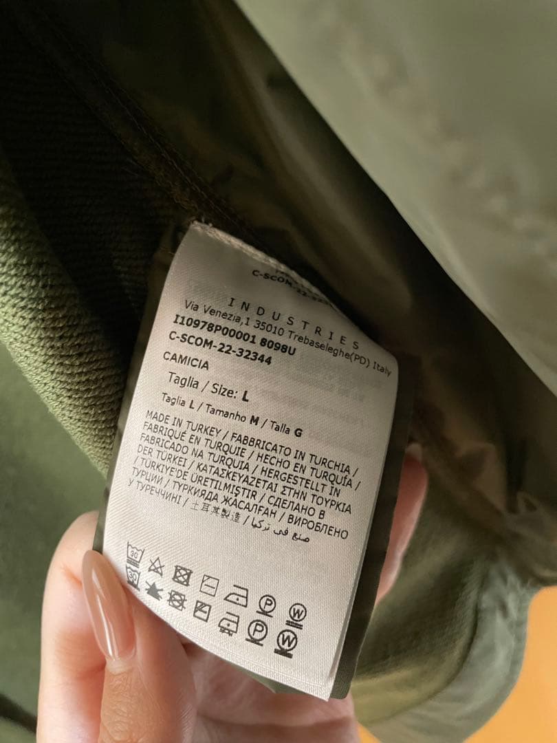 MONCLER オリーブグリーンジャケット