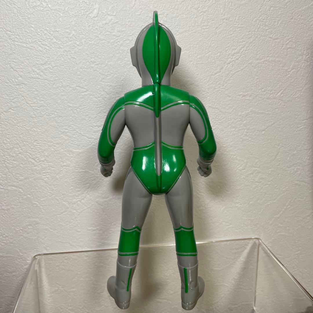 d*3様 ソフビ　Ｍ78星雲人（光の国の人びと）