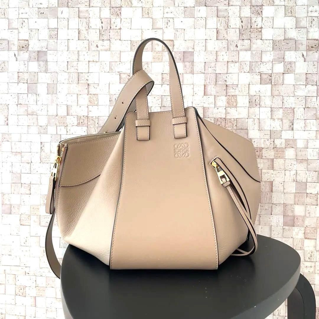 LOEWE ロエベ　 ハンモック　ミディアム　サンド