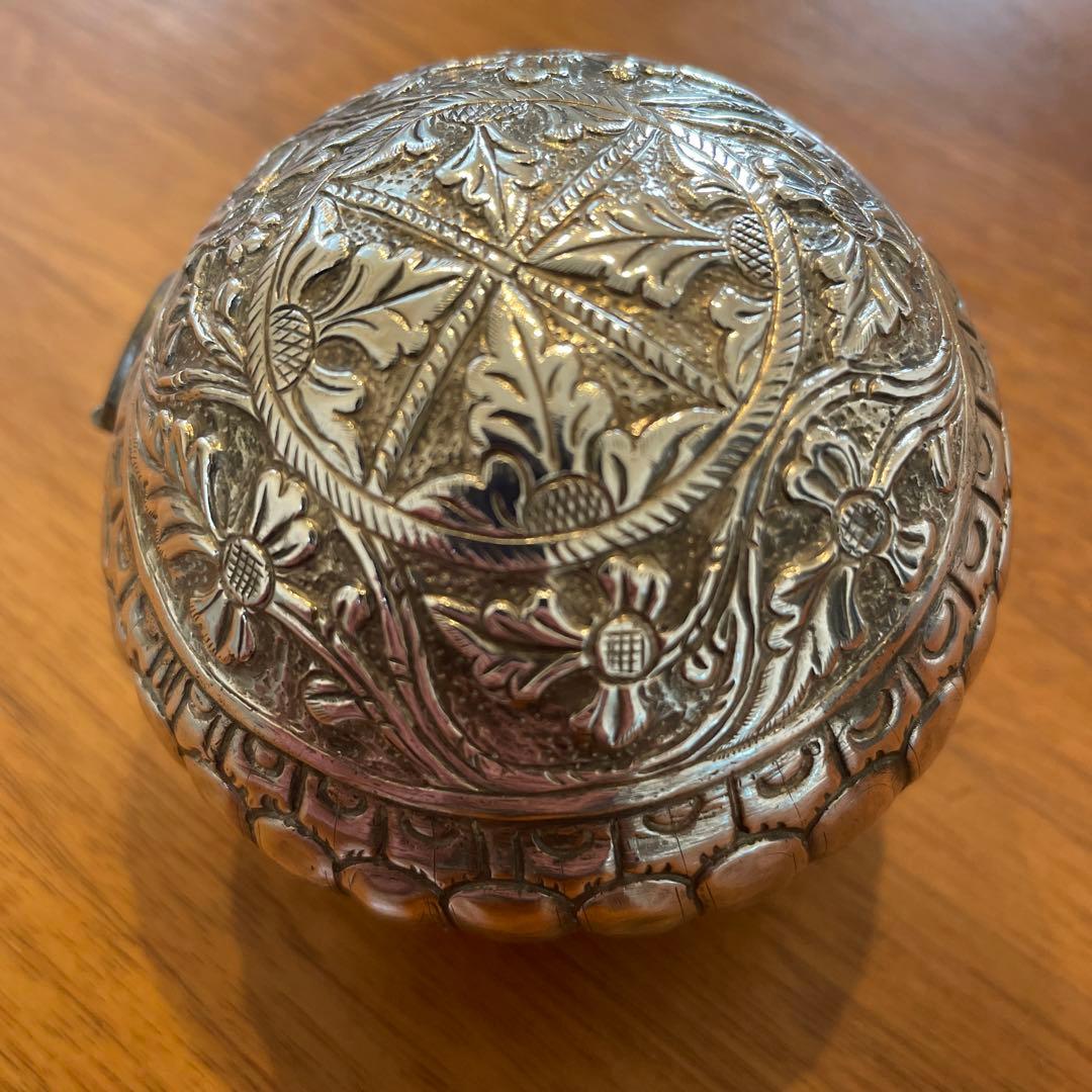 フローレス島 古民具 銀製噛みタバコ用具ガンビル入れ 美術品