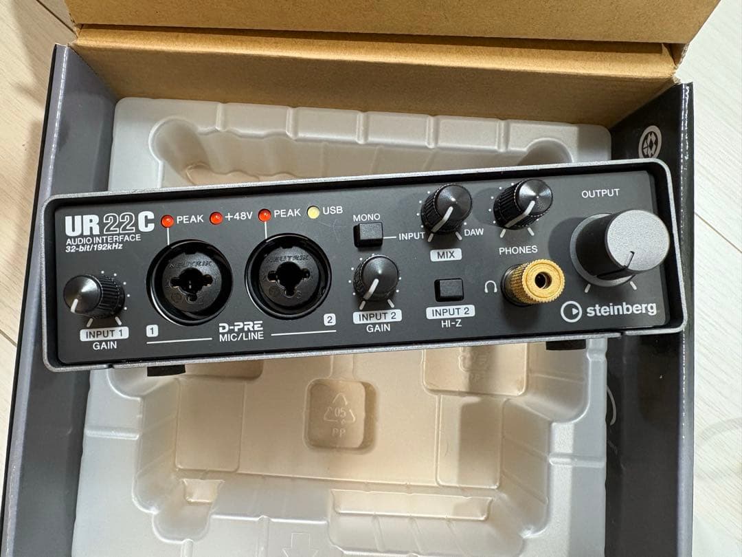 オーディオインターフェイス＋マイク＋卓上スタンド セット　コード付き