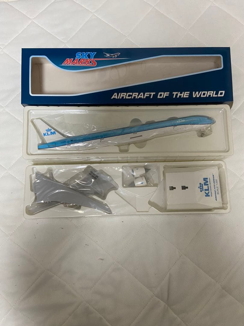 最終値下げ中　KLMオランダ航空Boeing777-300ER