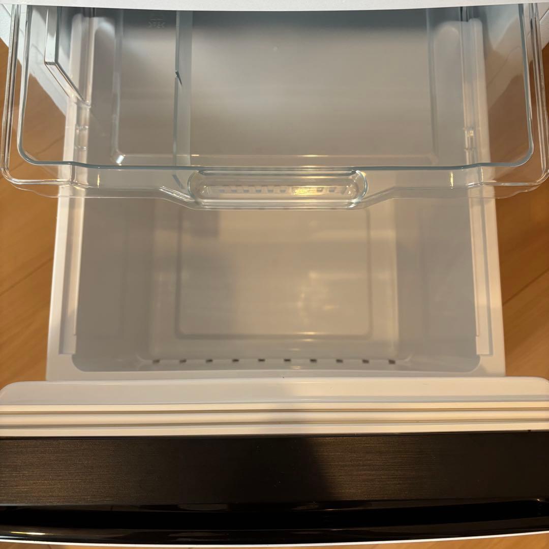 【良品】Hisense 冷蔵庫 HR-D1303 一人暮らし　送料込み