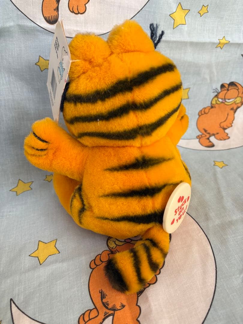 首 回せます お目目真っ白 タグ付き 吸盤 ガーフィールド ぬいぐるみ