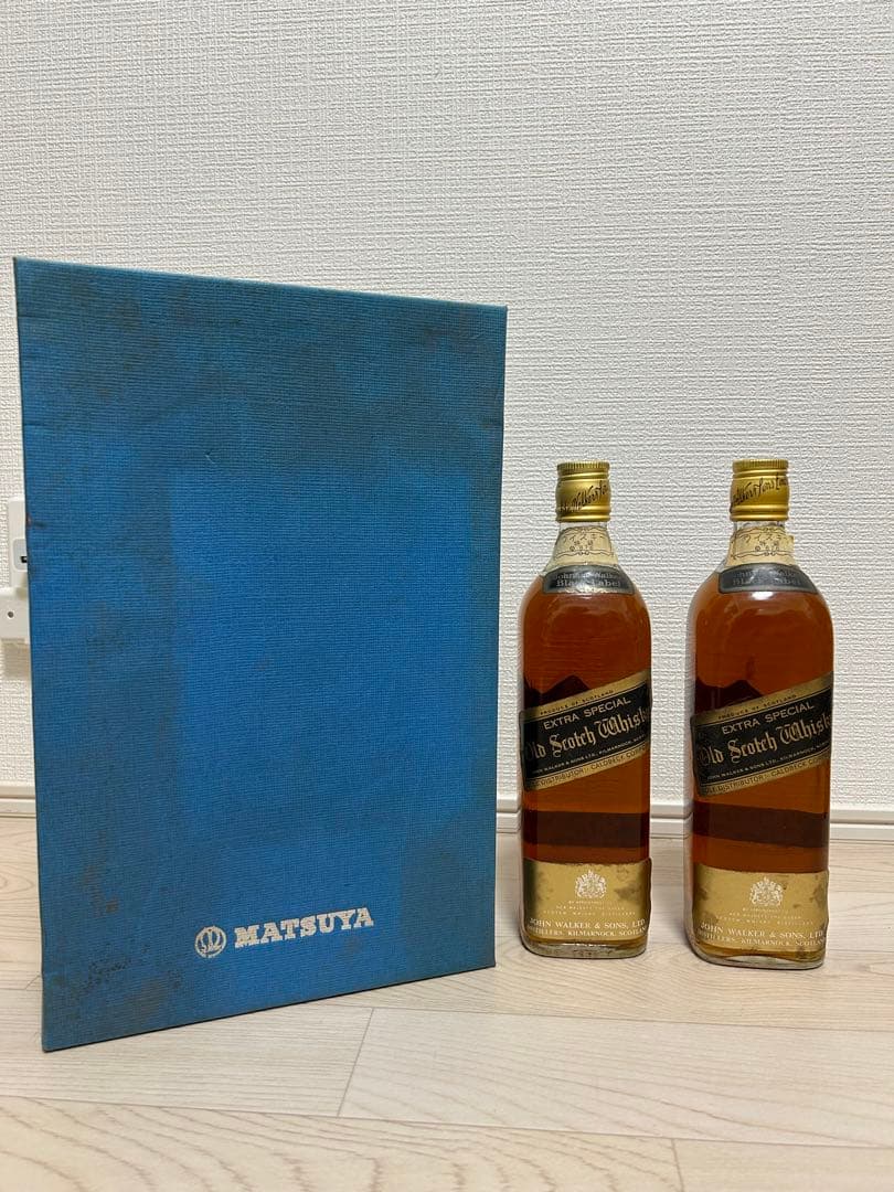 ジョニーウォーカー ブラックラベル 金キャップ 白紋章