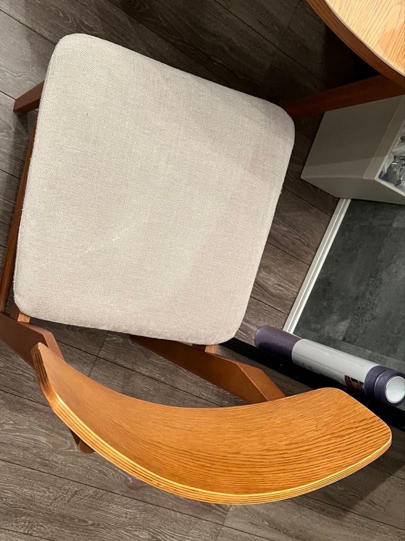 【シャンさん専用】KIRPラウンドダイニングテーブル 1000KIRPチェア2脚