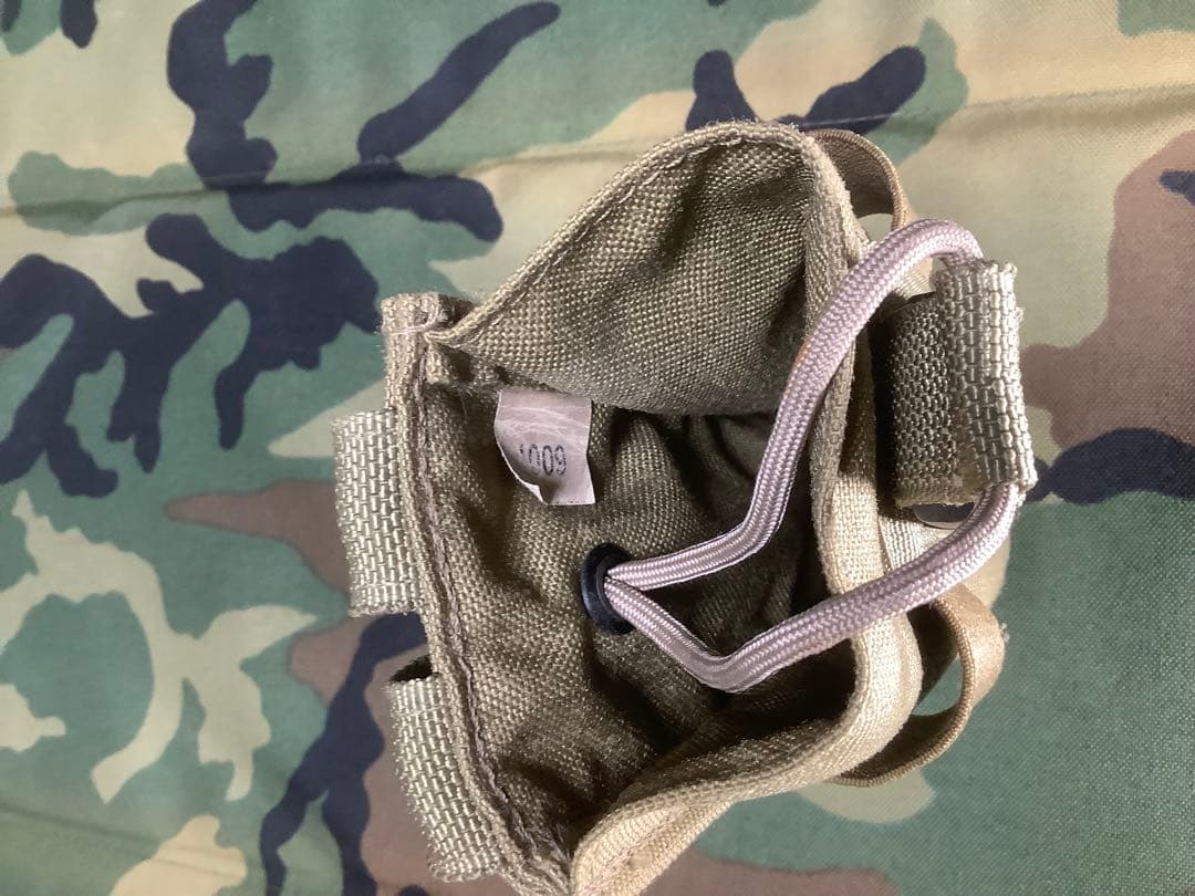 EAGLE RRV ローデシアンリーコンベスト各種ポーチ付きローンサバイバーKH