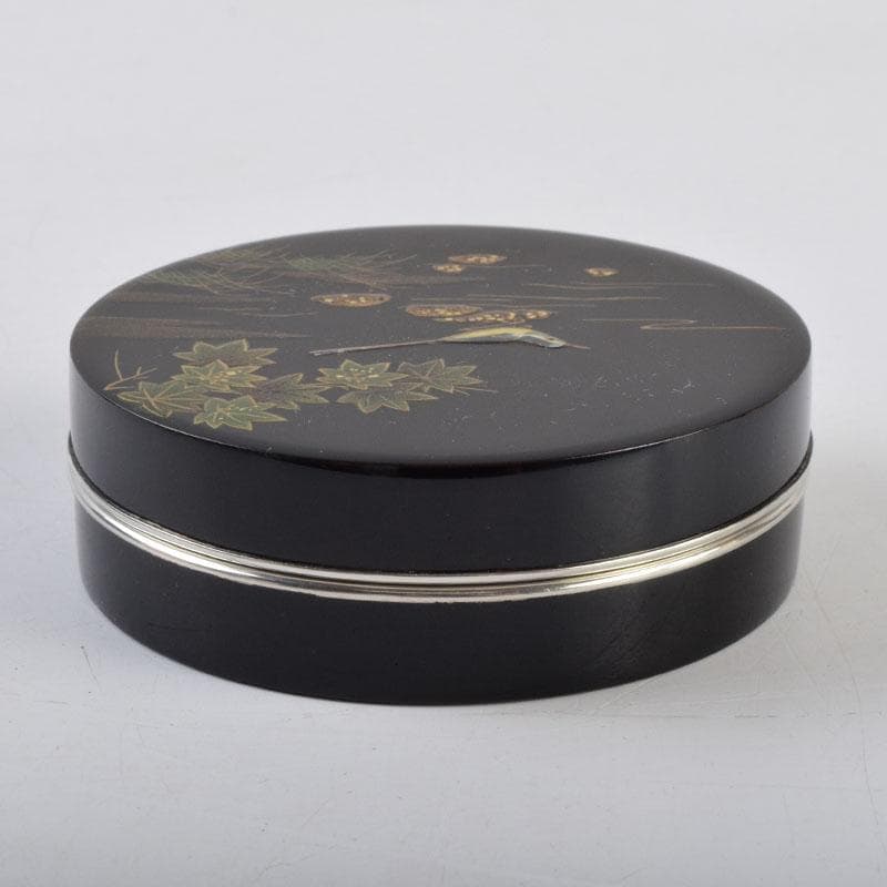 茶道具　輪島塗　蒔絵師　蓑輪一星作　青楓に鶺鴒蒔絵　香合　共箱　V　8963