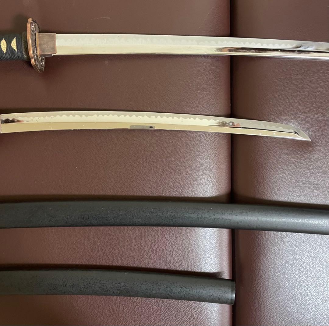 模造刀　居合刀　太刀　脇差　刀掛け　武具　Q663