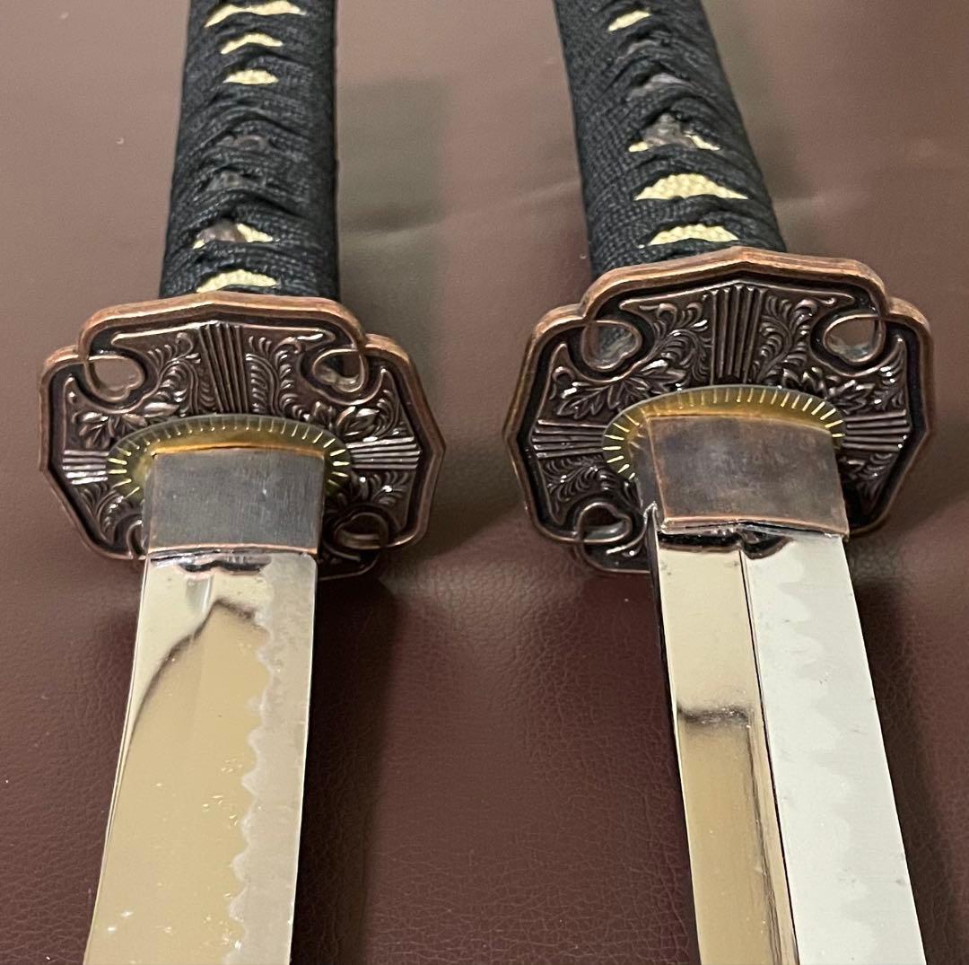 模造刀　居合刀　太刀　脇差　刀掛け　武具　Q663