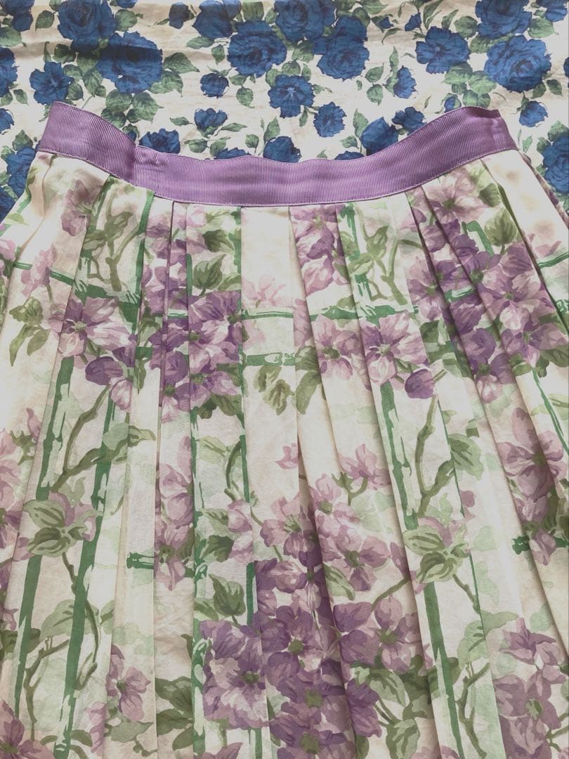 ジェーンマープル　Clematis garden スカート