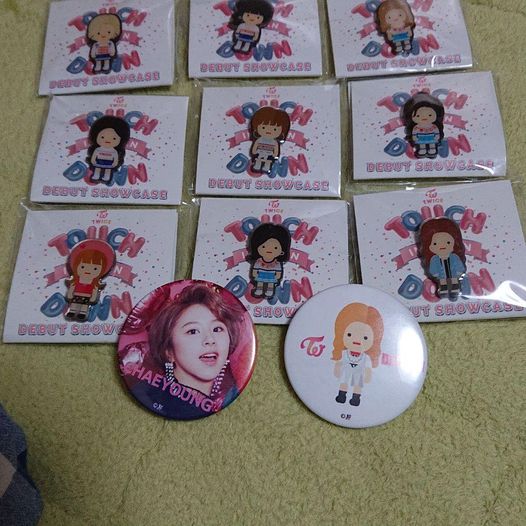 TWICE ピンバッチ&缶バッジ